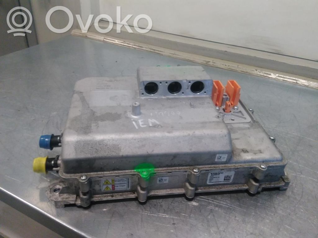 Volvo C40 Inversor/convertidor de voltaje 