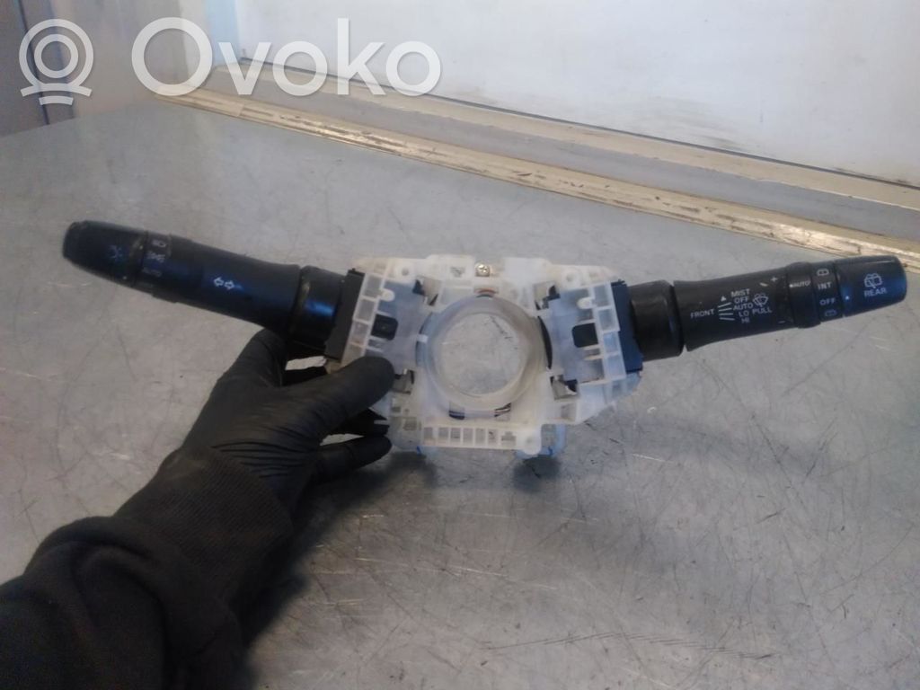 Mitsubishi Pajero Interruptor de control multifunción 