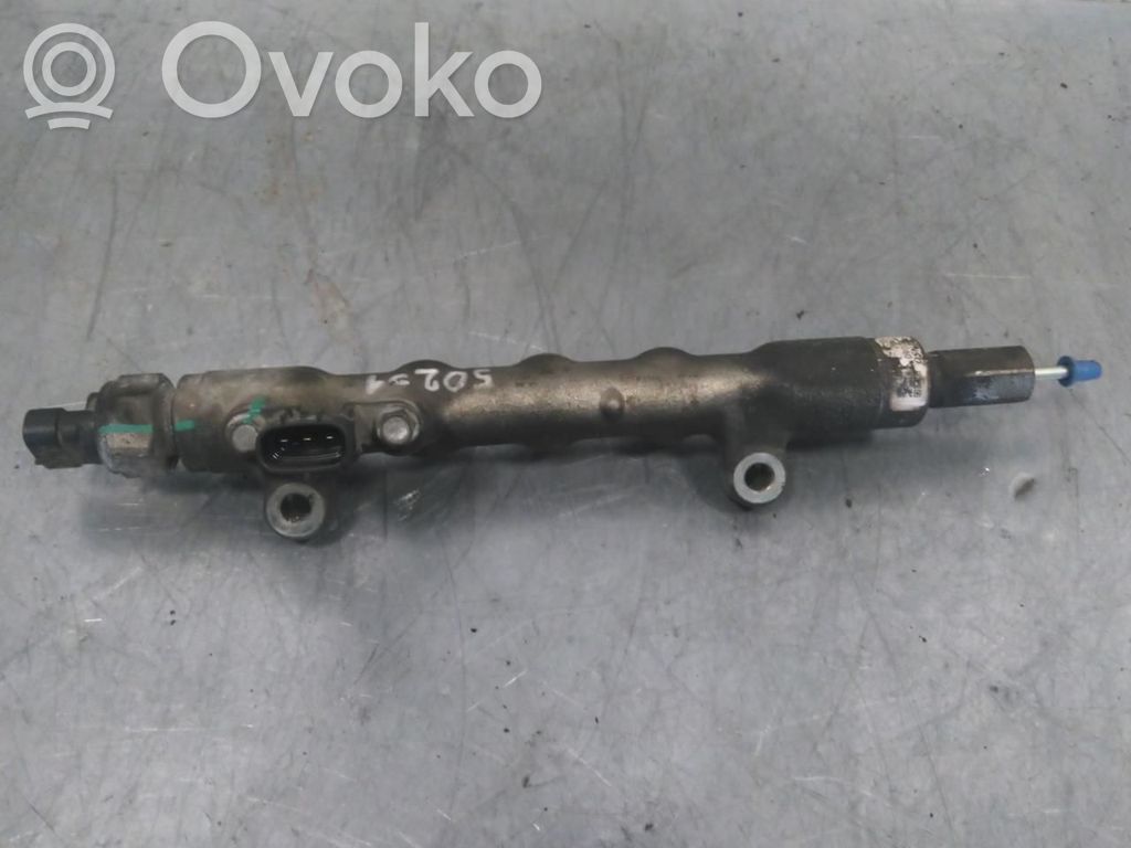 Mazda 6 Polttoaineen jakaja 