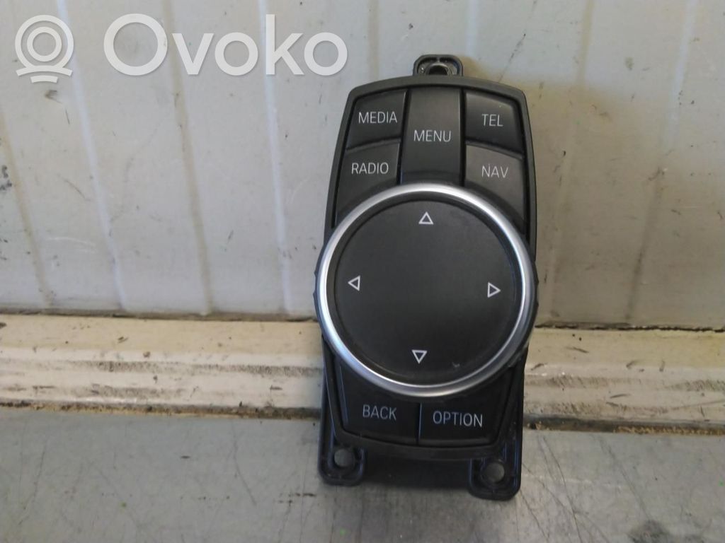BMW X5 F15 Unidad delantera de radio/CD/DVD/GPS 