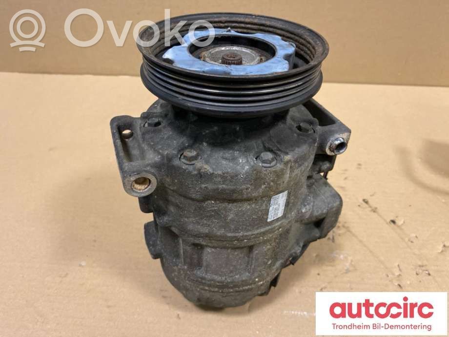 Audi A4 S4 B6 8E 8H Kompresor / Sprężarka klimatyzacji A/C 