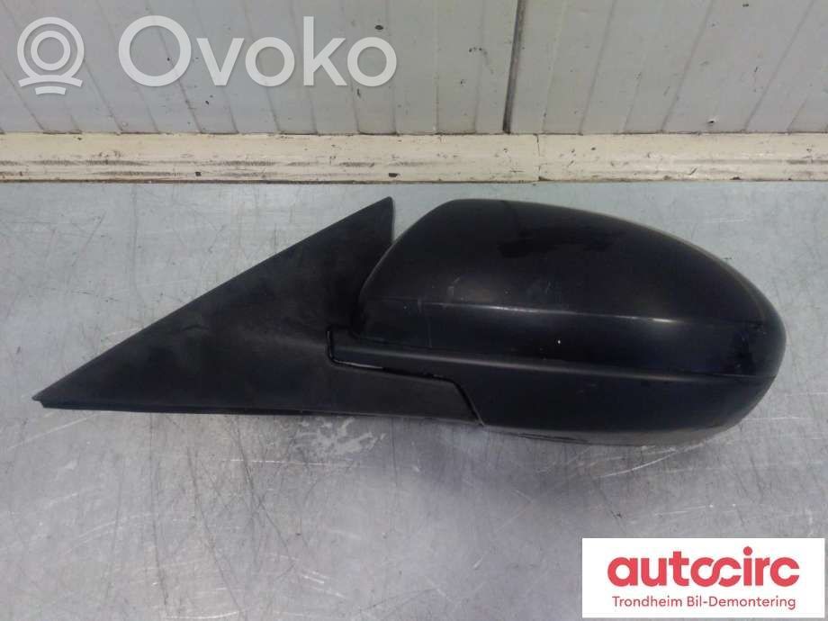 Mazda 6 Front door electric wing mirror 