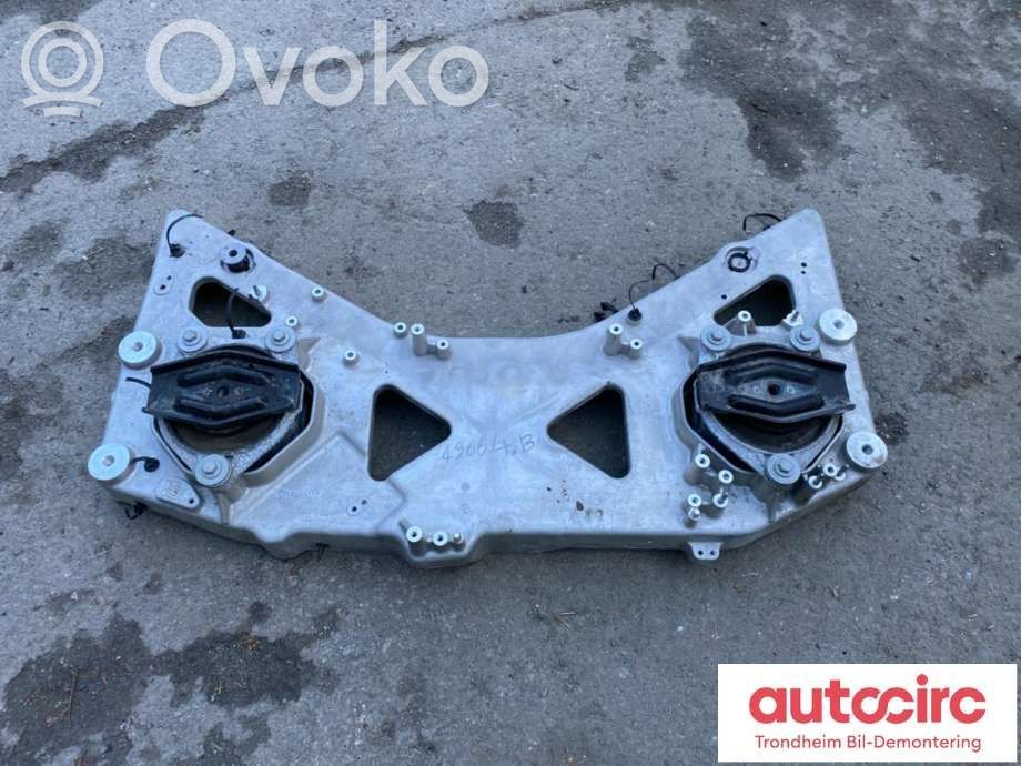 Polestar 2 Engine mount bracket 