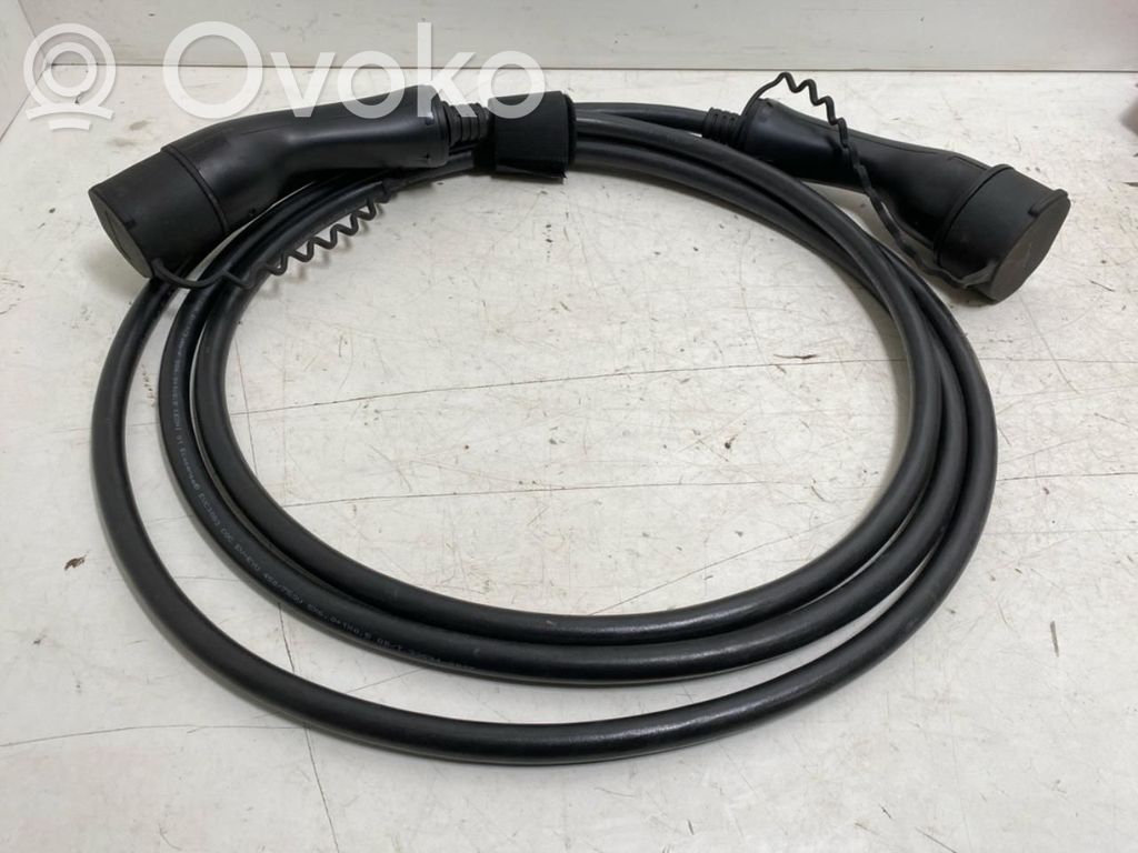 Kabel do ładowania samochodu elektrycznego   36309501,32257169,32257169,36309501