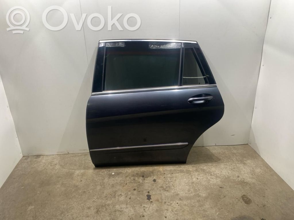 Mercedes-Benz R W251 Takaovi