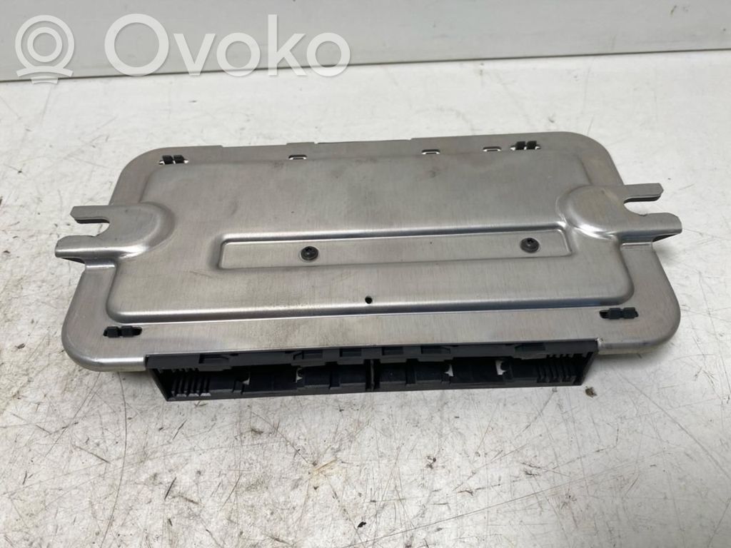BMW 7 F01 F02 F03 F04 Alte unități/module de control 