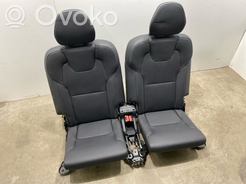 Volvo XC90 Takaistuin 