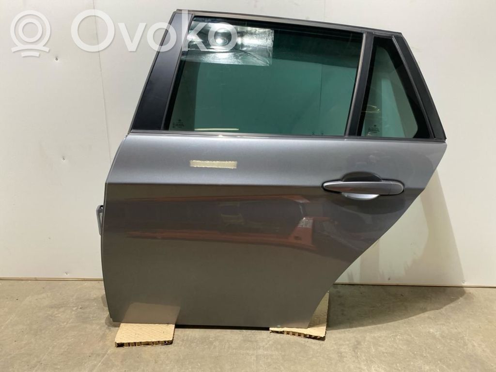 BMW 3 E90 E91 Aizmugurējās durvis 