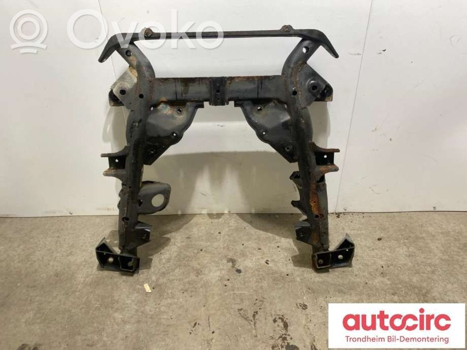 BMW X3 E83 Front subframe 