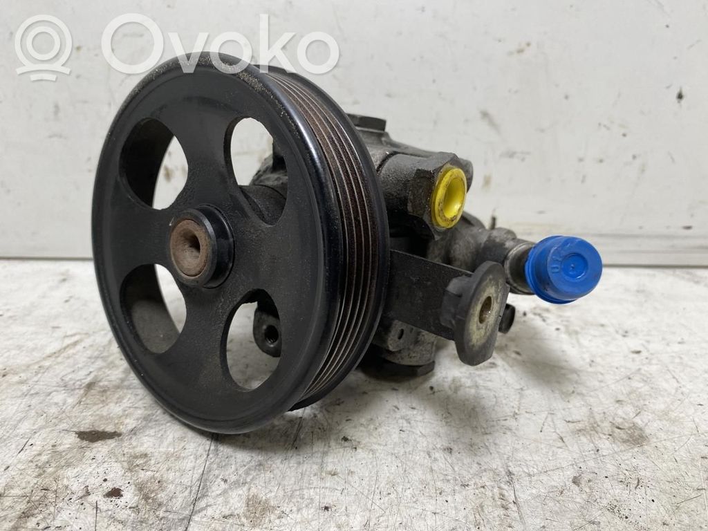 Subaru Forester SG Ohjaustehostimen pumppu 