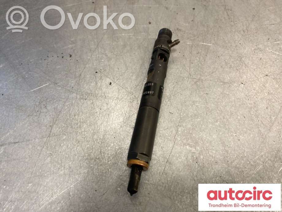Nissan Note (E11) Inyector de combustible 