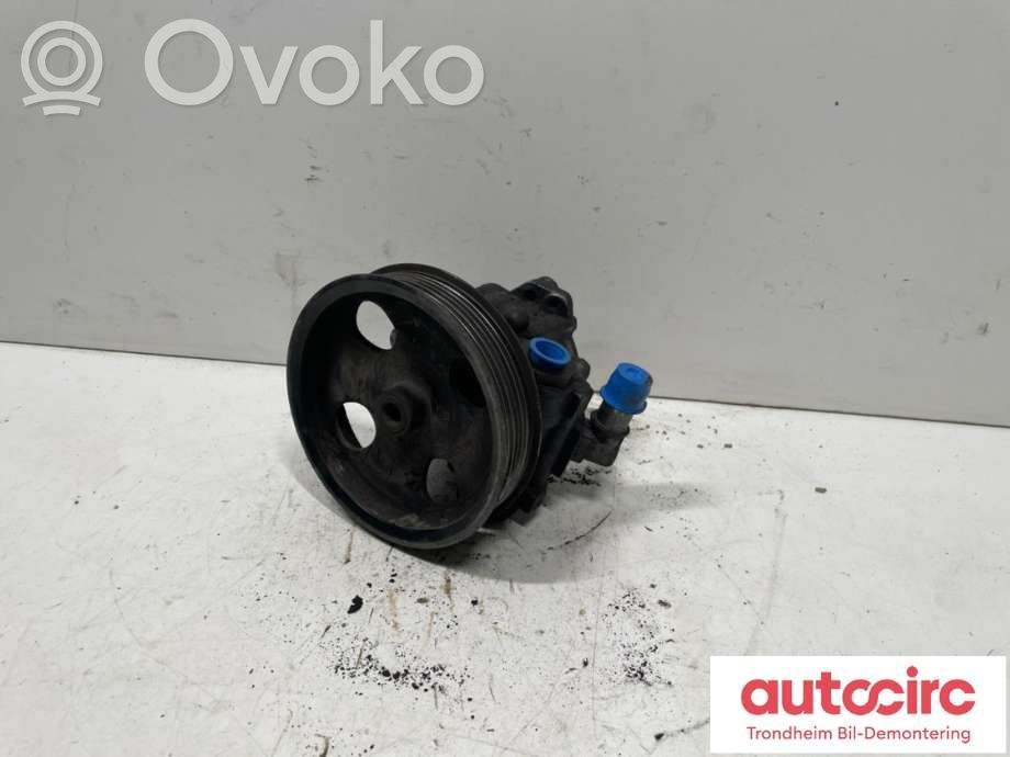 Ohjaustehostimen pumppu   5230750,5230750