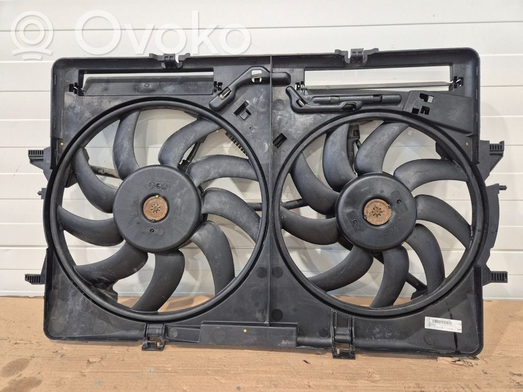 Audi A4 S4 B8 8K Osłona wentylatora chłodnicy 