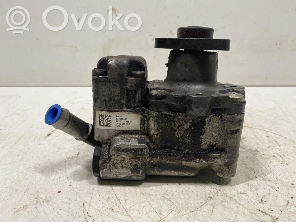 BMW 5 E60 E61 Ohjaustehostimen pumppu 