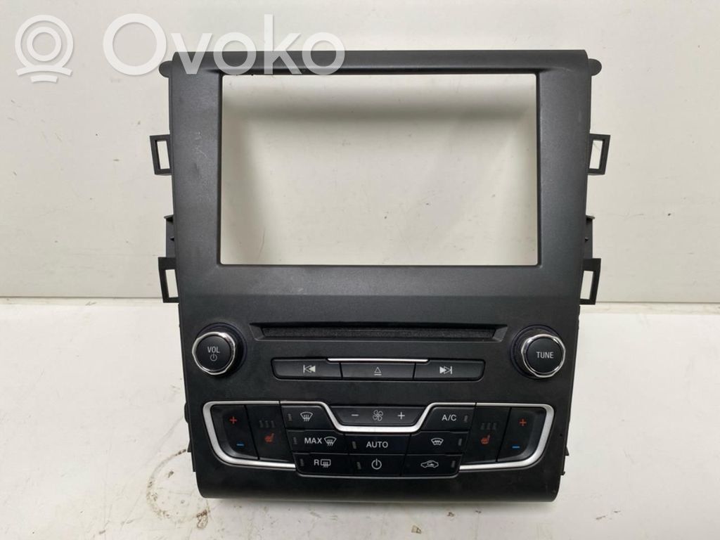 Console centrale, commande chauffage/clim   HS7T18E245AAA,HS7T18E245AAB,2030037,2030037,HS7T18E245AAA,HS7T18E245AAB