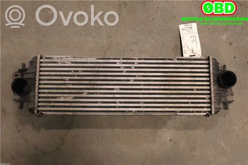 Opel Vivaro Radiatore intercooler 