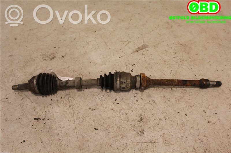 Front driveshaft   FD8225500A,FD8225500A