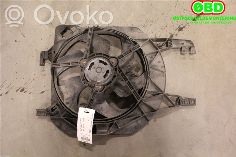 Opel Vivaro Osłona wentylatora chłodnicy 