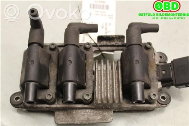 Audi A4 S4 B6 8E 8H Bobină aprindere 