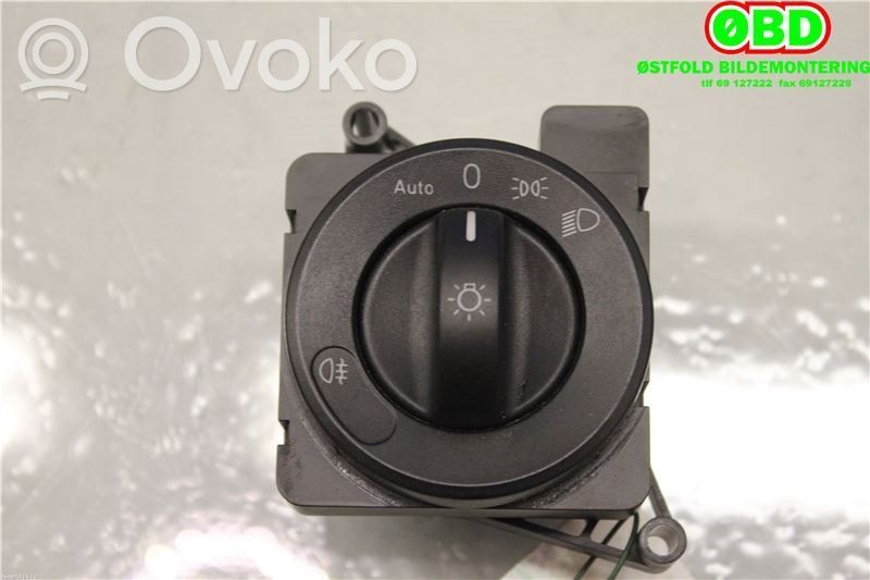 Mercedes-Benz Sprinter W906 Interruptor de luz 