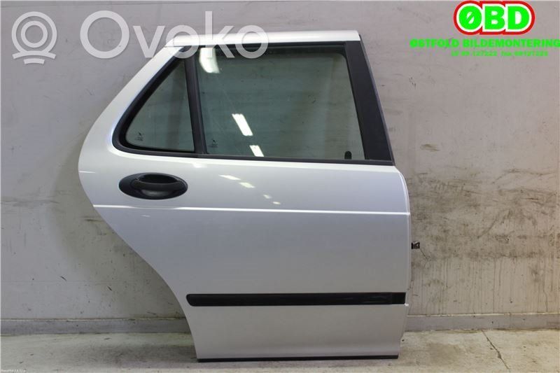 Rear door