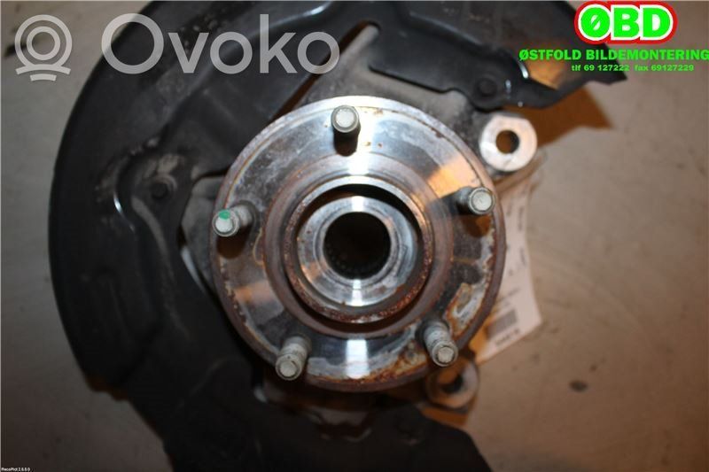 Ford Mondeo MK V Zwrotnica koła przedniego 