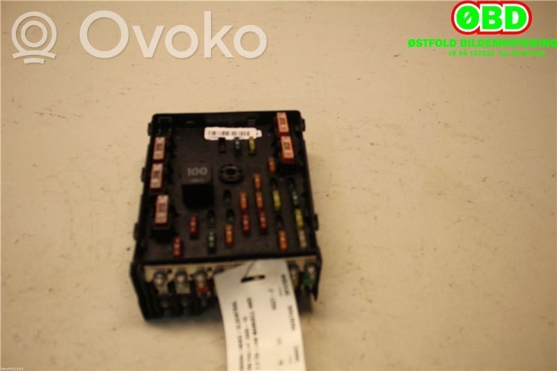 Volkswagen PASSAT B6 Set scatola dei fusibili