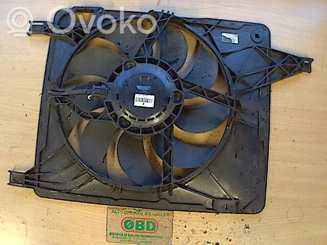 Nissan Qashqai Convogliatore ventilatore raffreddamento del radiatore