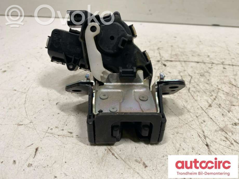 Mazda 6 Tailgate lock latch 
