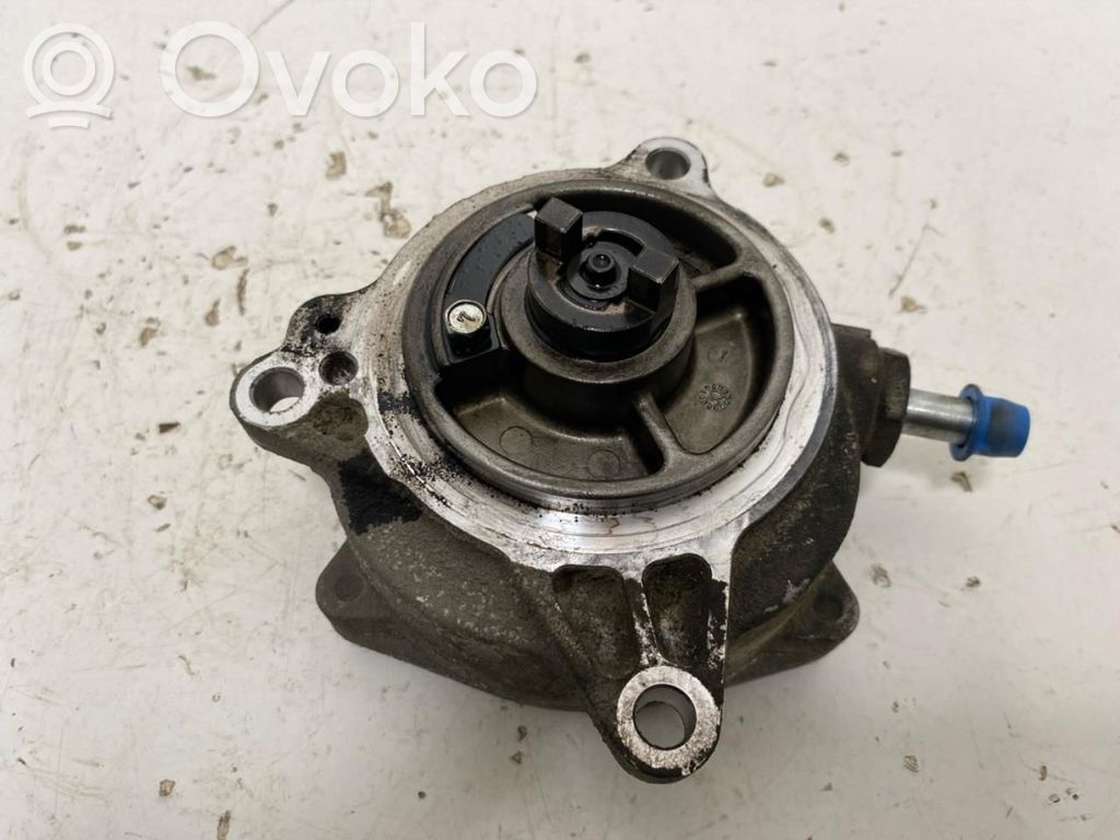 Subaru Legacy Alipainepumppu 