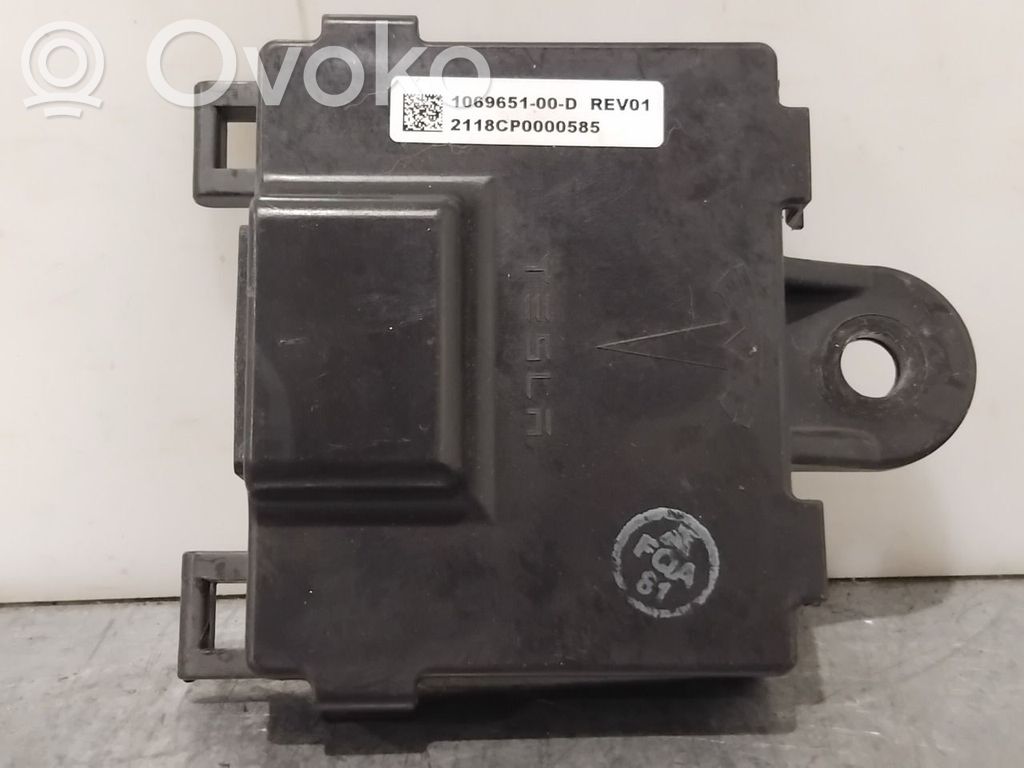 Durvju vadības bloks   106965100D,106965100D,106965100D,106965100D