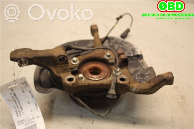Volvo S70  V70  V70 XC Achsschenkel vorne 