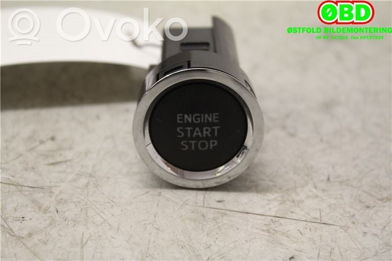 Toyota RAV 4 (XA40) Other switches/knobs/shifts 