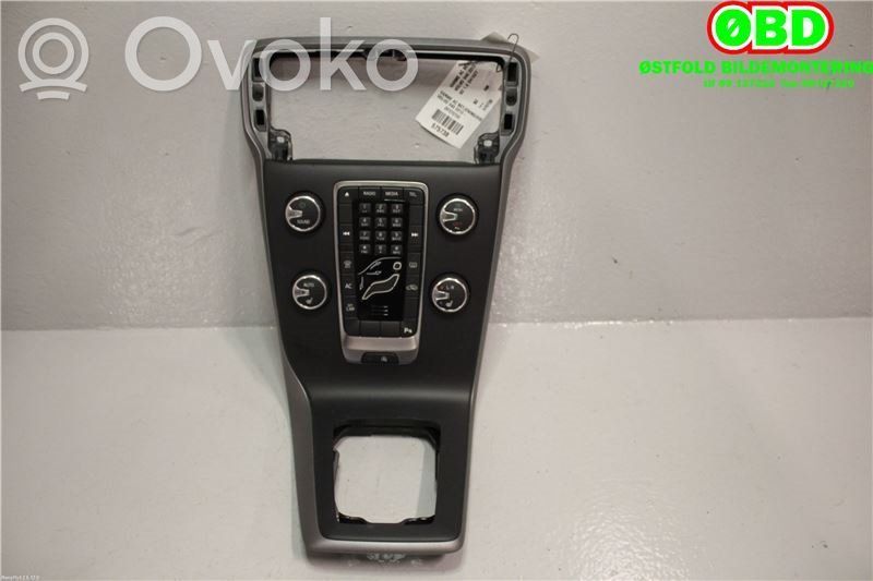 Volvo V40 Console centrale, commande chauffage/clim 
