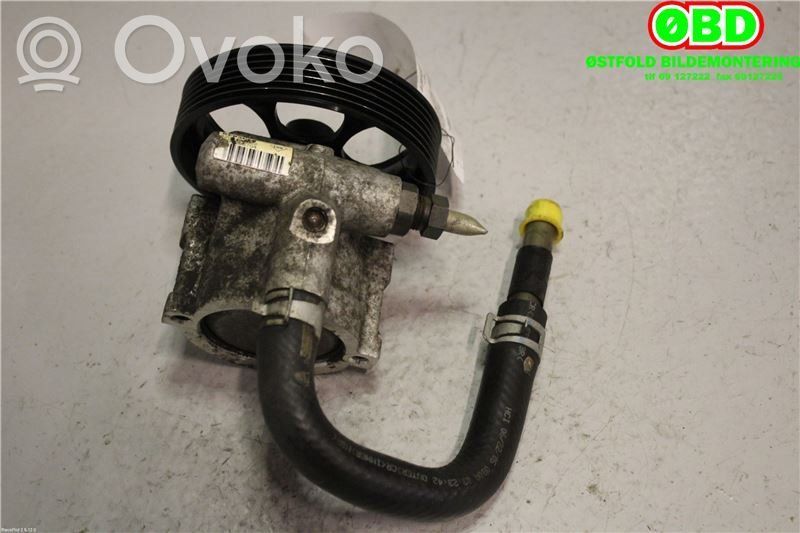 Nissan Primera Pompa servosterzo 