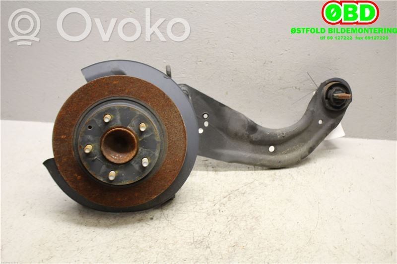 Mazda 3 III Zwrotnica koła tylnego 