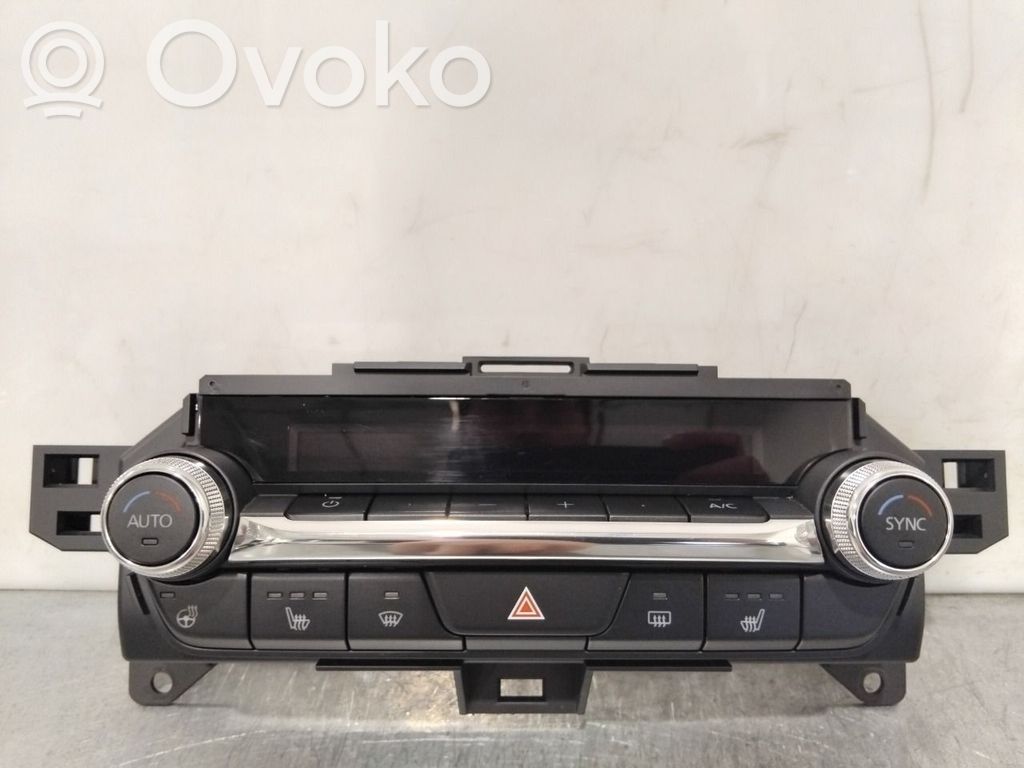 Mazda CX-30 Climate control/heater control trim 