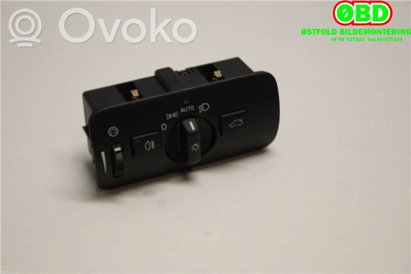 Light switch   31443831,30739424,30739424,30739424,31443831
