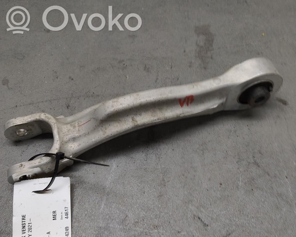 Tesla Model Y Querlenker hinten 