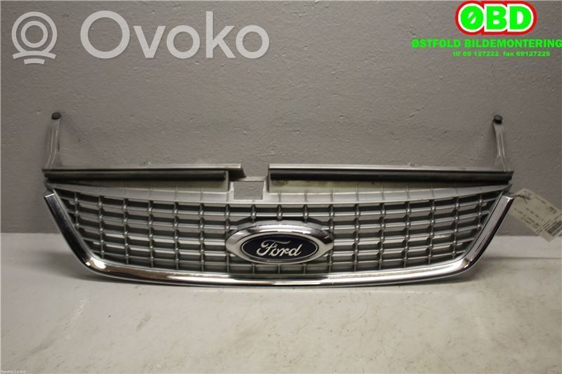 Ford Mondeo MK IV Etusäleikkö 