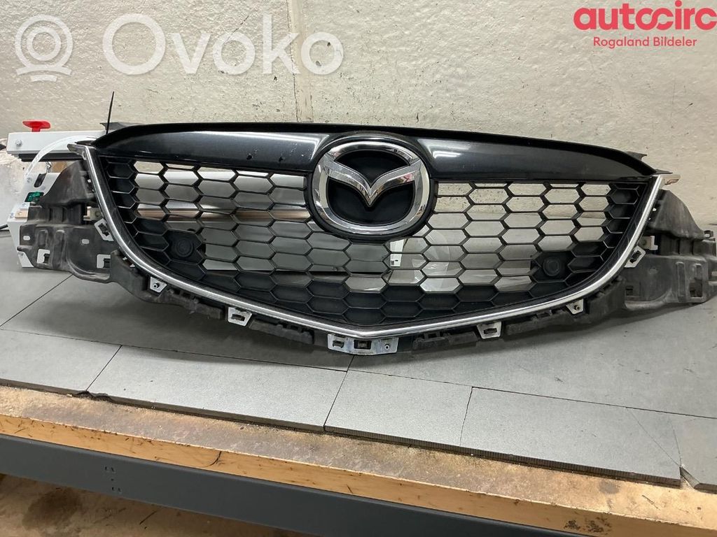 Mazda CX-5 Etusäleikkö 