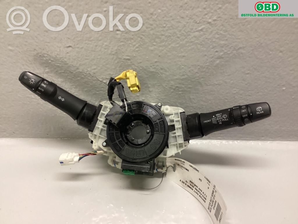 Mitsubishi Pajero Interruptor de control multifunción 