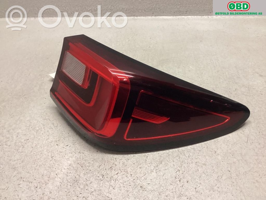 Rear/tail lights