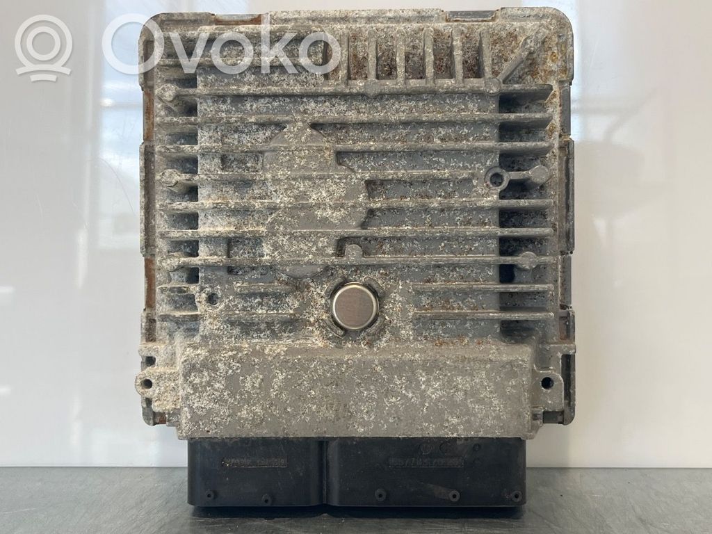 Volkswagen Golf VI Engine control unit/module ECU 