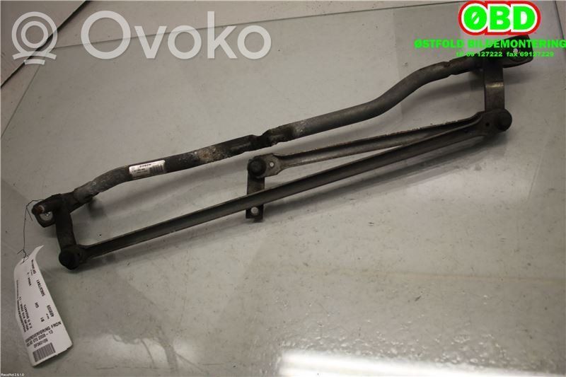 Volvo V70 Tiranti del tergicristallo anteriore 
