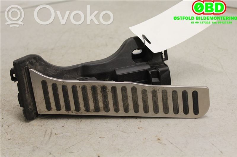 Volkswagen Golf VI Accelerator throttle pedal 