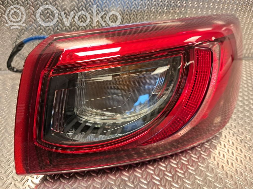 Takavalot   DB2S51150F,DB2S51150F