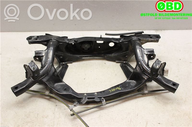 Toyota RAV 4 (XA40) Bastidor trasero 