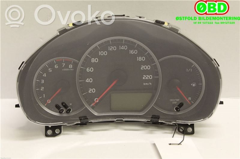 Toyota Yaris Nopeusmittari (mittaristo) 