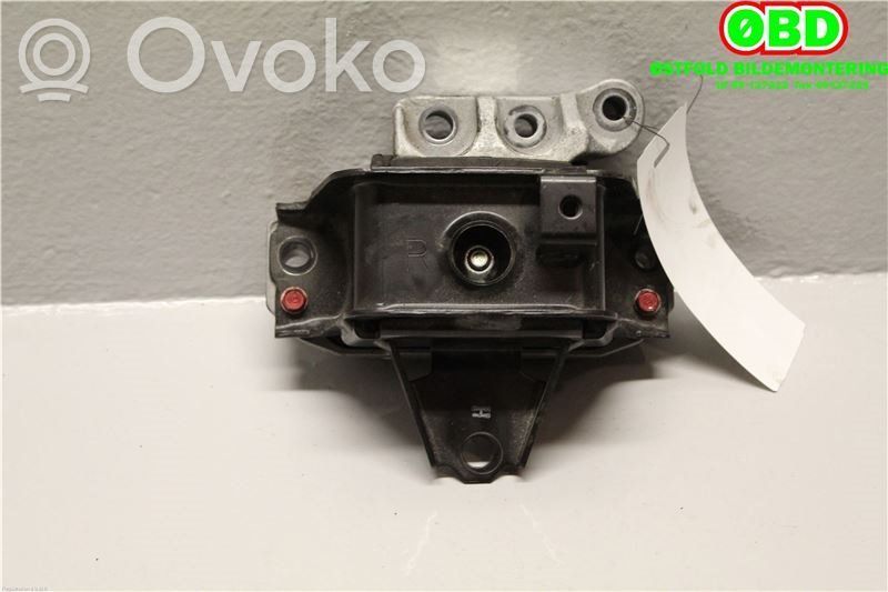 Mitsubishi Outlander Suport tampon motor 